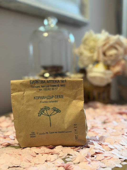 Продукти от подаръчна кутия Mamora за след раждането – естествена грижа за мама